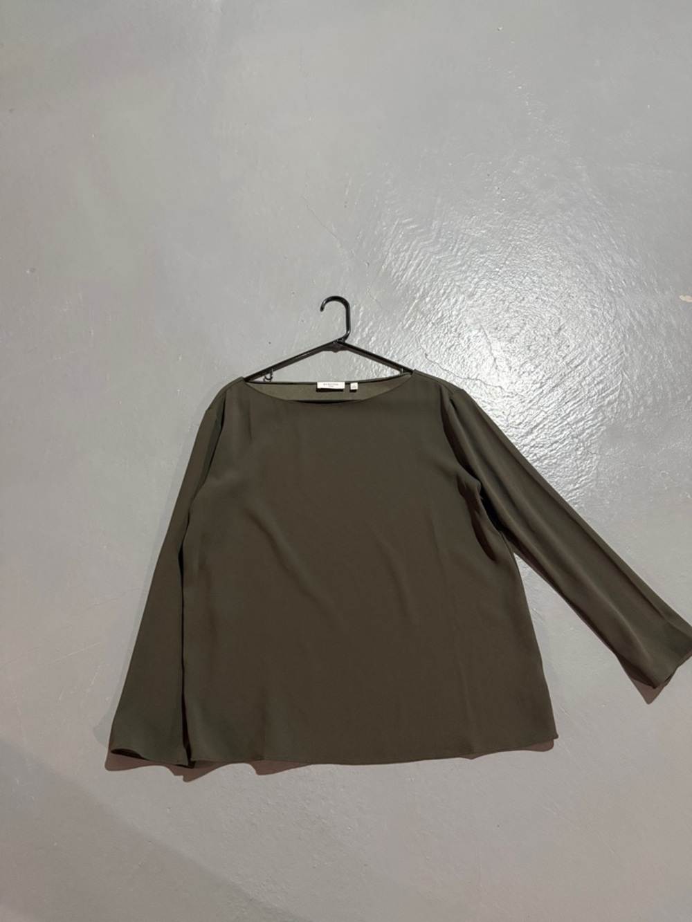 Women's Olive Boatneck Long Sleeve Top